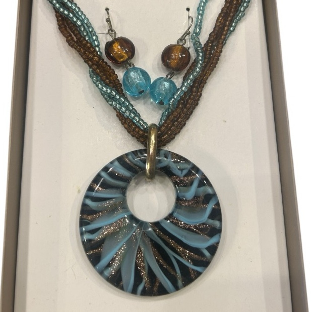 Lifestyle Studios Multi-Strand Necklace and Earring Set NWT - Picture 3 of 8